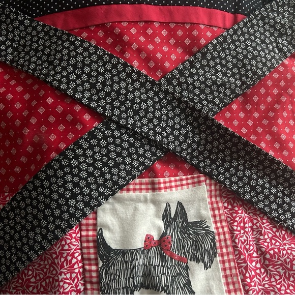 Hand crafted Apron with scottie designed pocket - Picture 7 of 8